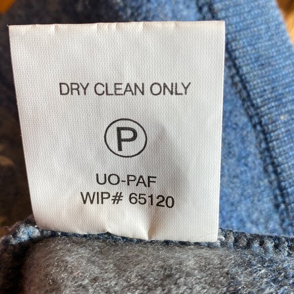 Vintage Woolrich Wool Embroidered Snowflake Sweater Vest Sz XL Blue Stripe - Picture 14 of 15